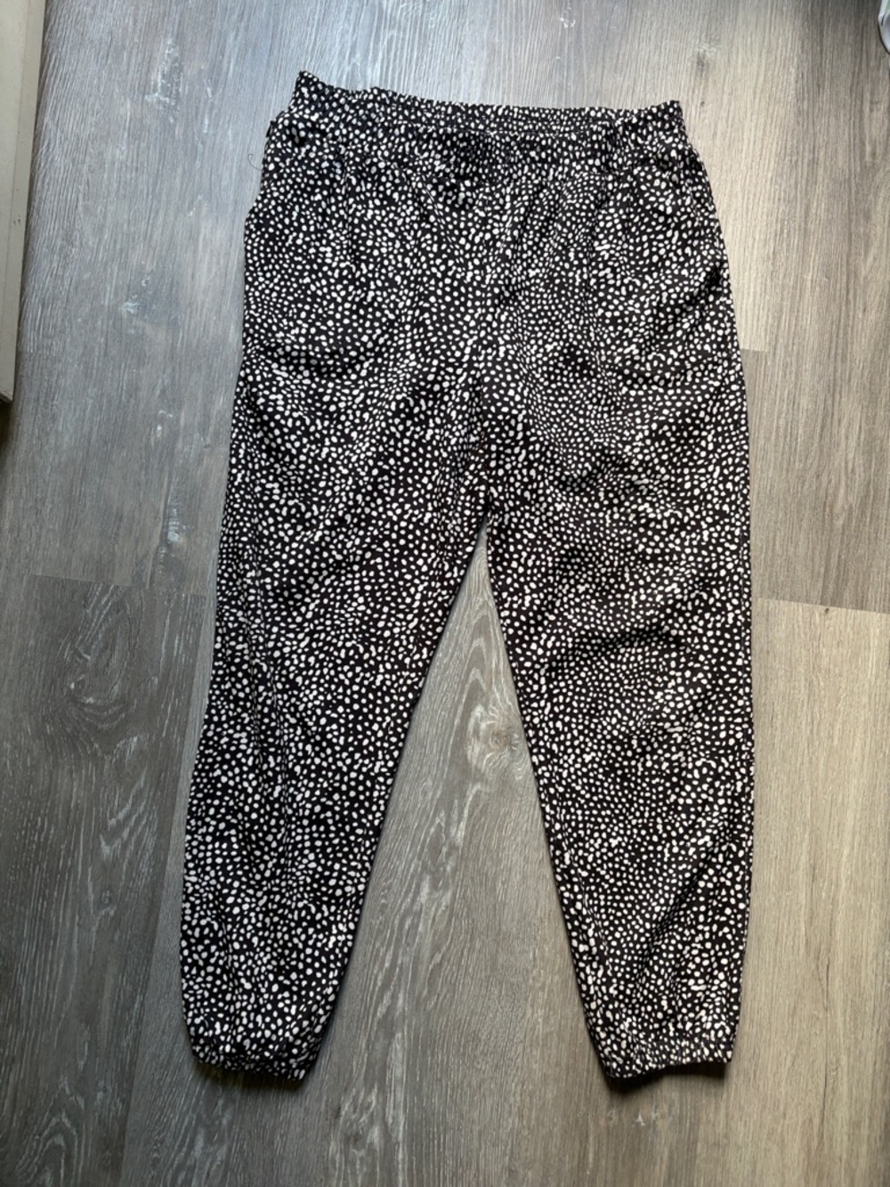 Rachel Zoe Black & White Dot Print Joggers, Size Large